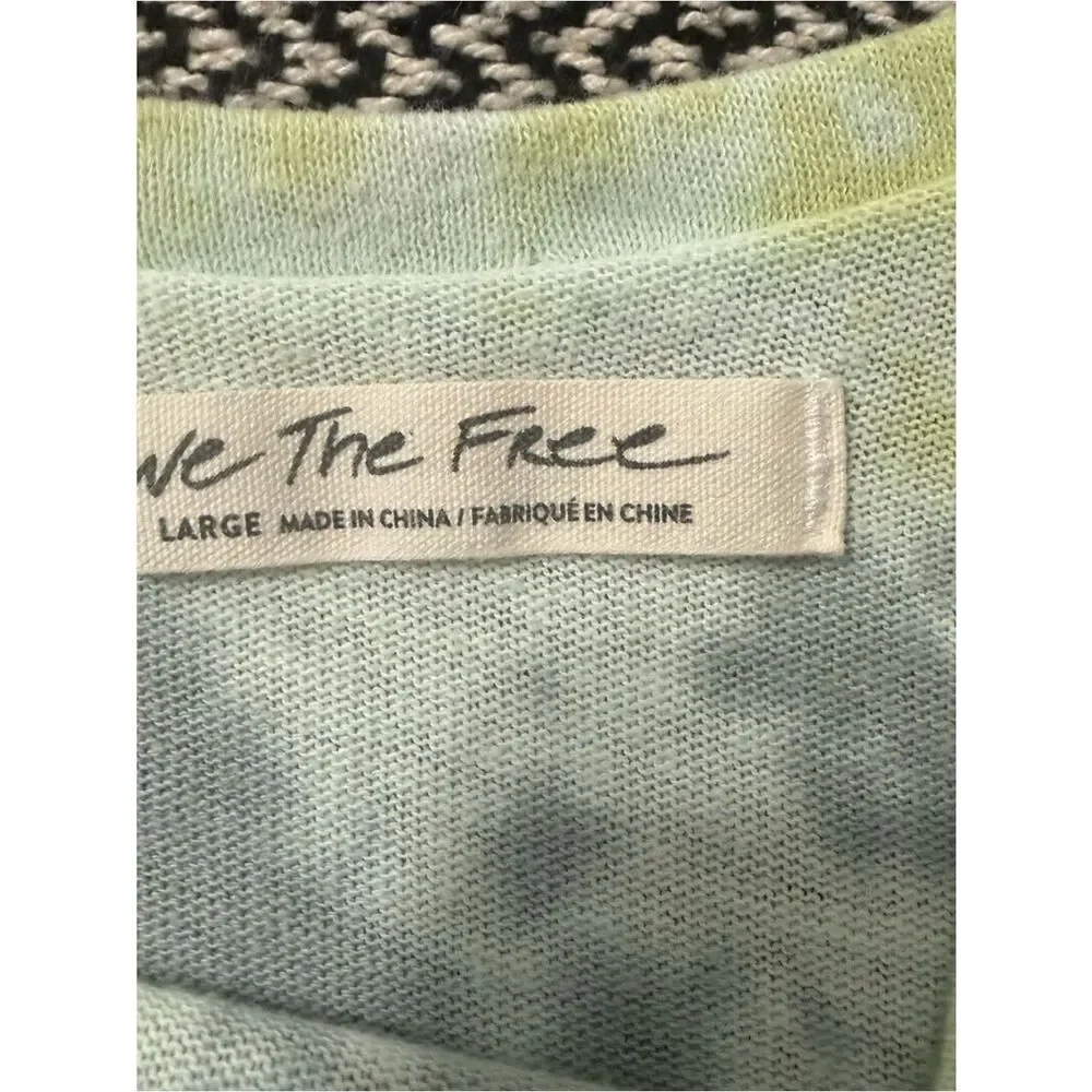 We The Free Light Green and Gray Tie-Dye V-Neck Sweatshirt